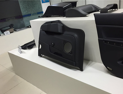 Plastic mold