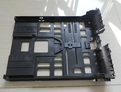Plastic mold