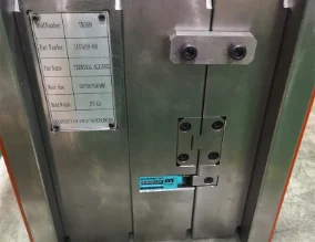Plastic mold